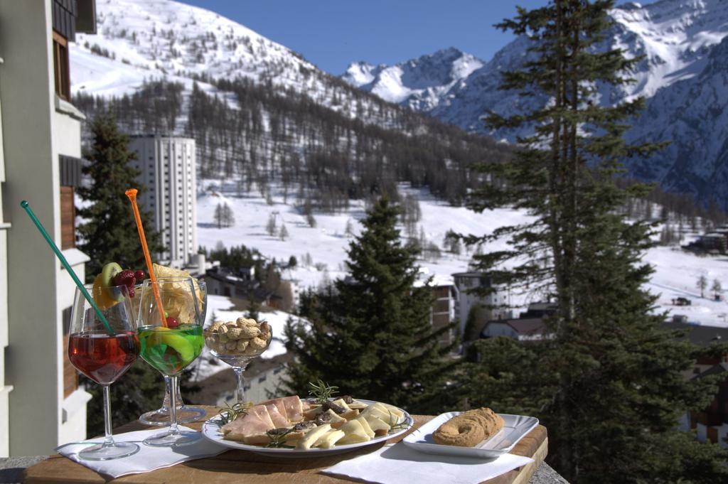 Hotel Sud Ovest Сестриере Экстерьер фото