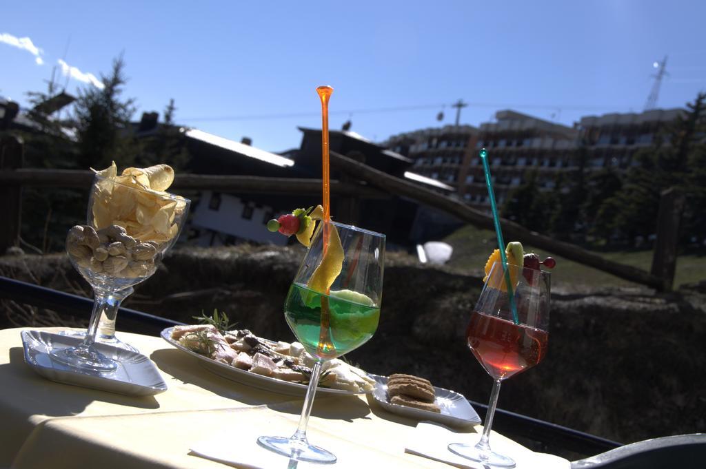 Hotel Sud Ovest Сестриере Экстерьер фото
